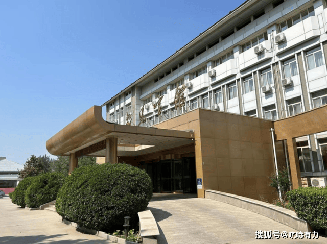 等刑讯逼供致人死亡11名办案人终被判刑！冰球突破游戏3年前“开飞机”、电击生殖器